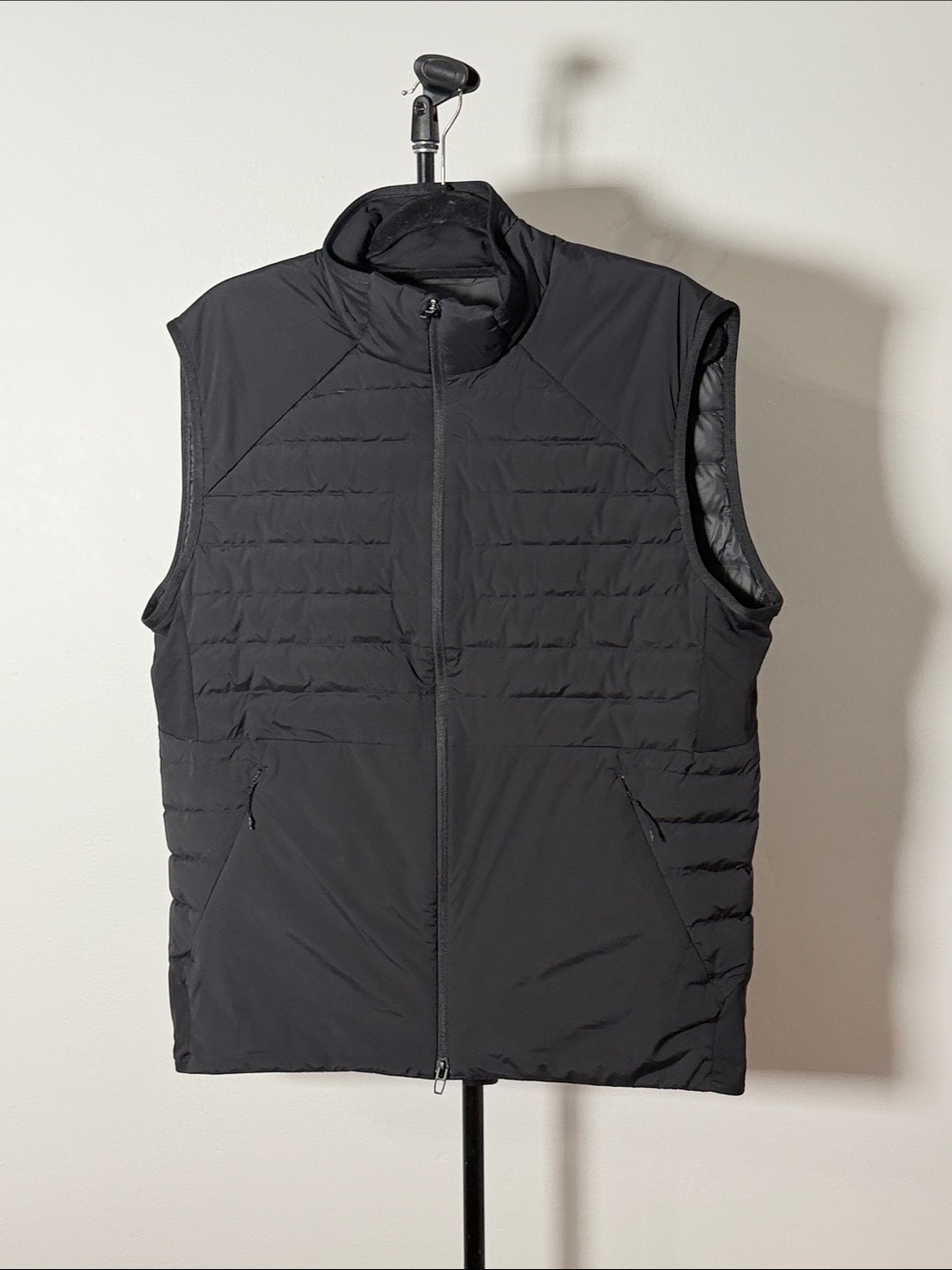 NWOT New Lululemon Down for It All Vest Black - Picture 8 of 11